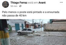 Repórter ironiza pintura de poste e radar diante de alagamento