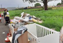 Temporal em Avaré: famílias que tiveram casas destruídas pedem ajuda