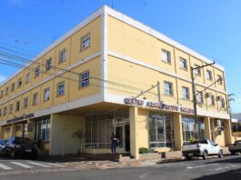 Prefeitura de Avaré abre licitação de R$ 1,4 milhão para aquisição e colocação de vidros em prédios públicos