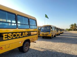 Fim de convênio gera dúvidas sobre transporte escolar de alunos estaduais; Prefeitura garante serviço até sexta