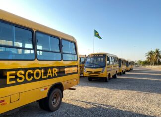 Fim de convênio gera dúvidas sobre transporte escolar de alunos estaduais; Prefeitura garante serviço até sexta
