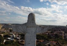 Prefeitura de Avaré contrata empresa para restaurar o Cristo Redentor e implantar iluminação cênica