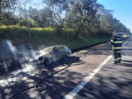 Avaré: Pane em ar-condicionado destrói veículo na rodovia Castello Branco