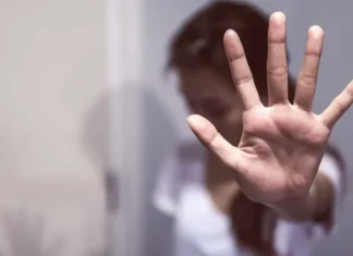 Filha e mãe denunciam perseguição e ofensas virtuais por descumprimento de medida protetiva em Avaré