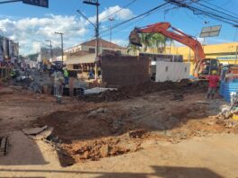 Enchentes: Obra de drenagem avança no centro de Avaré
