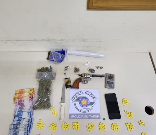 Operação Grande Envergadura: PM prende casal por tráfico, associação e posse de arma no bairro Jatobá