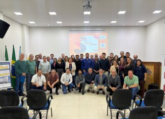 Sebrae-SP participa de encontro de indústrias e reforça apoio ao setor em Avaré
