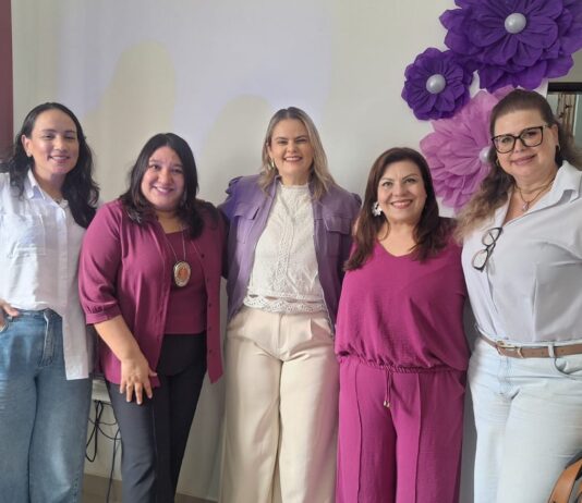 Polícia Civil participa do Agosto Lilás em Avaré com orientações sobre proteção às mulheres
