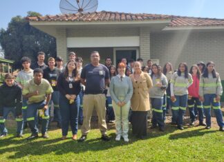 Ação da Polícia Civil conscientiza jovens sobre vícios e seus impactos sociais