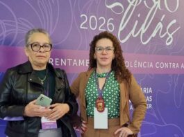 Delegada de Taquarituba e agente policial da DDM de Avaré participam de evento do Agosto Lilás em São Paulo