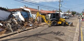 Operação Tornado desocupa área de risco e combate ponto de tráfico em Avaré