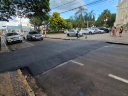 Passagens elevadas sem sinalização aumentam risco de acidentes em Avaré