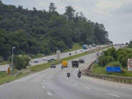 Capotamento mobiliza equipes de resgate; vítimas foram ejetadas de carro