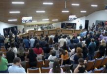 Comerciantes do centro de Avaré usam a tribuna da Câmara para pedir agilidade e falam sobre sobrevivência de seus negócios