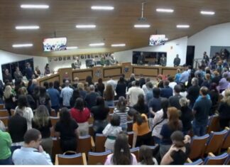Comerciantes do centro de Avaré usam a tribuna da Câmara para pedir agilidade e falam sobre sobrevivência de seus negócios